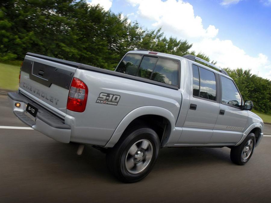  Chevrolet S-10 Crew Cab 2008 года  (BR) (фото 2 из 30)